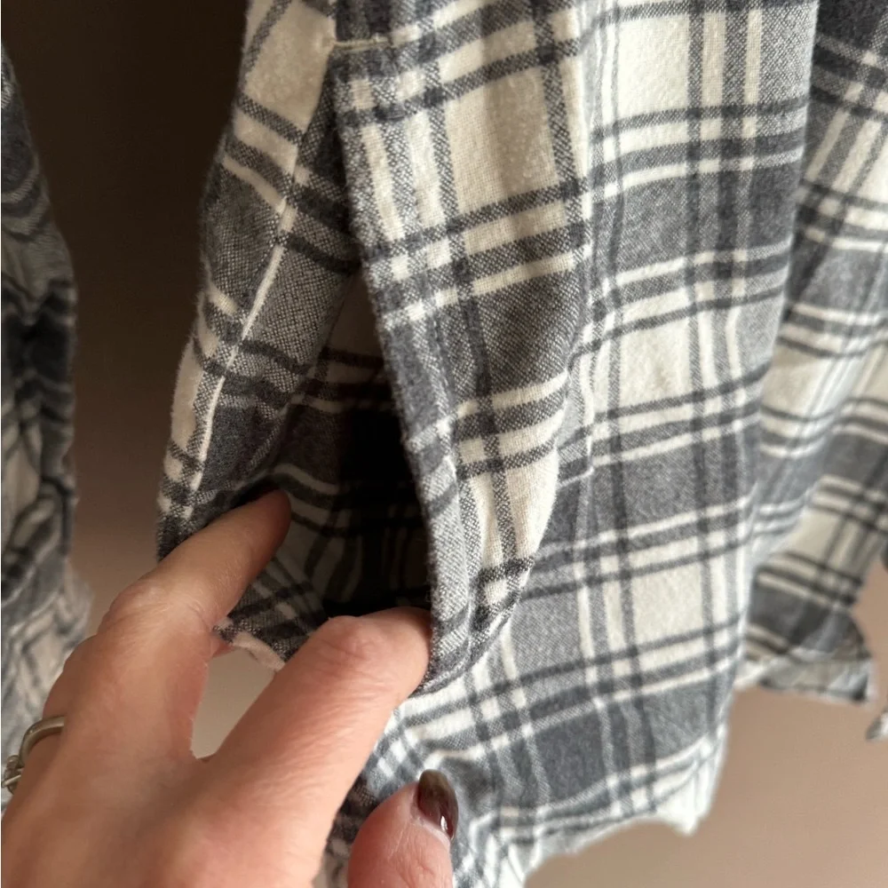 L.L. Bean Regular Flannel Open Front Cardigan - Picture 7 of 10